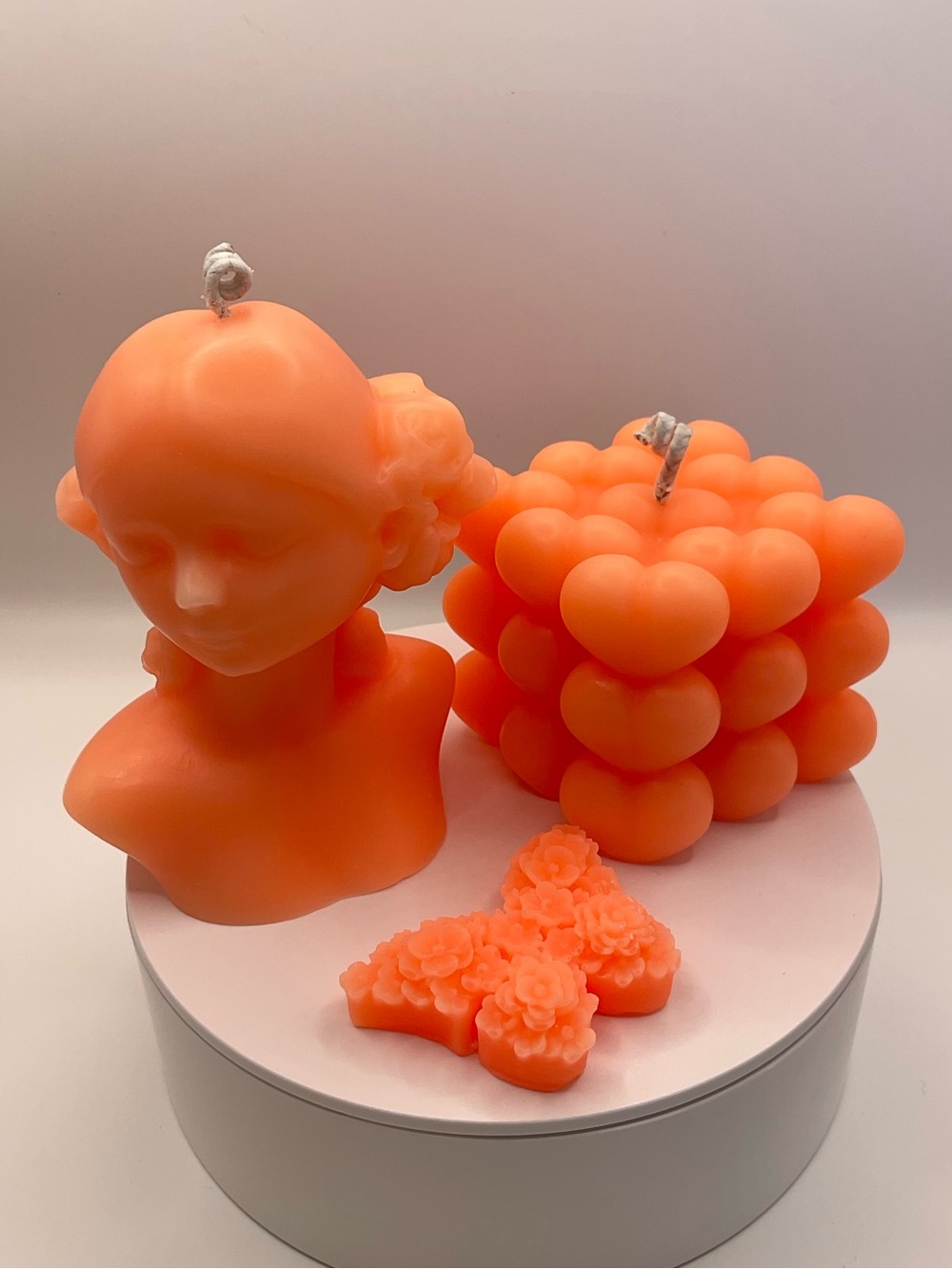 🕯️🌊💜👧NIB Heart cube and Girl figure Scented Candle Set